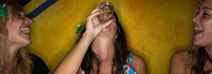 Pengaruh Alkohol Pengaruh Alkohol | Photo Ilustrasi net