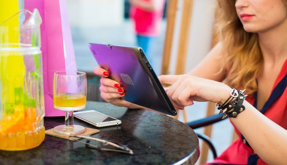 Tips Belanja Online Agar Tidak Tertipu Dan Menyenangkan 45 Tips Belanja Online Agar Tidak Tertipu Dan Menyenangkan = Online-Shop-wallpaper