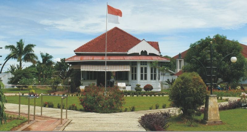 Rumah Pengasingan Soekarno - rumah-bungkarno-bengkulu