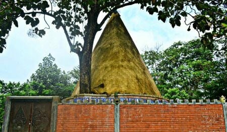 Makam Kyai Semar Gunung Tidar