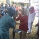PMI Adakan Program Pacu Sanitasi Dan Pengobatan Gratis 50 Penyerahan alat kebersihan kepada pemerintah desa