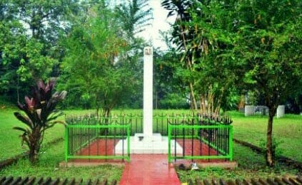 Gunung Tidar Tugu Pakunya Tanah Jawa