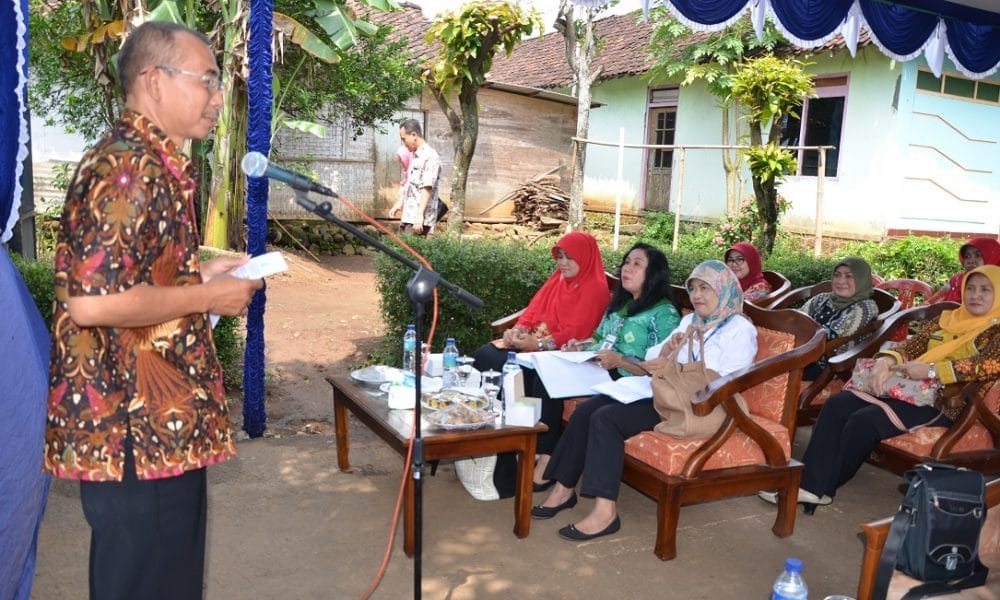 Kabupaten Batang Masuk Nominasi Tiga Besar Tingkat Propinsi Jawa Tengah 47 ketua tim penilai sri koyo beri smbtn