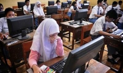 Yogyakarta, 3 SMP Siap Menyelenggarakan UN Berbasis Komputer 45 siswa 1