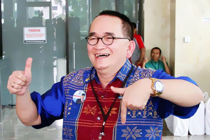 Sipoltak Itu Bikin Sebel, SBY Sudah Benar Pecat Ruhut Sitompul 41 Sipoltak Itu Bikin Sebel, SBY Sudah Benar Pecat Ruhut Sitompul