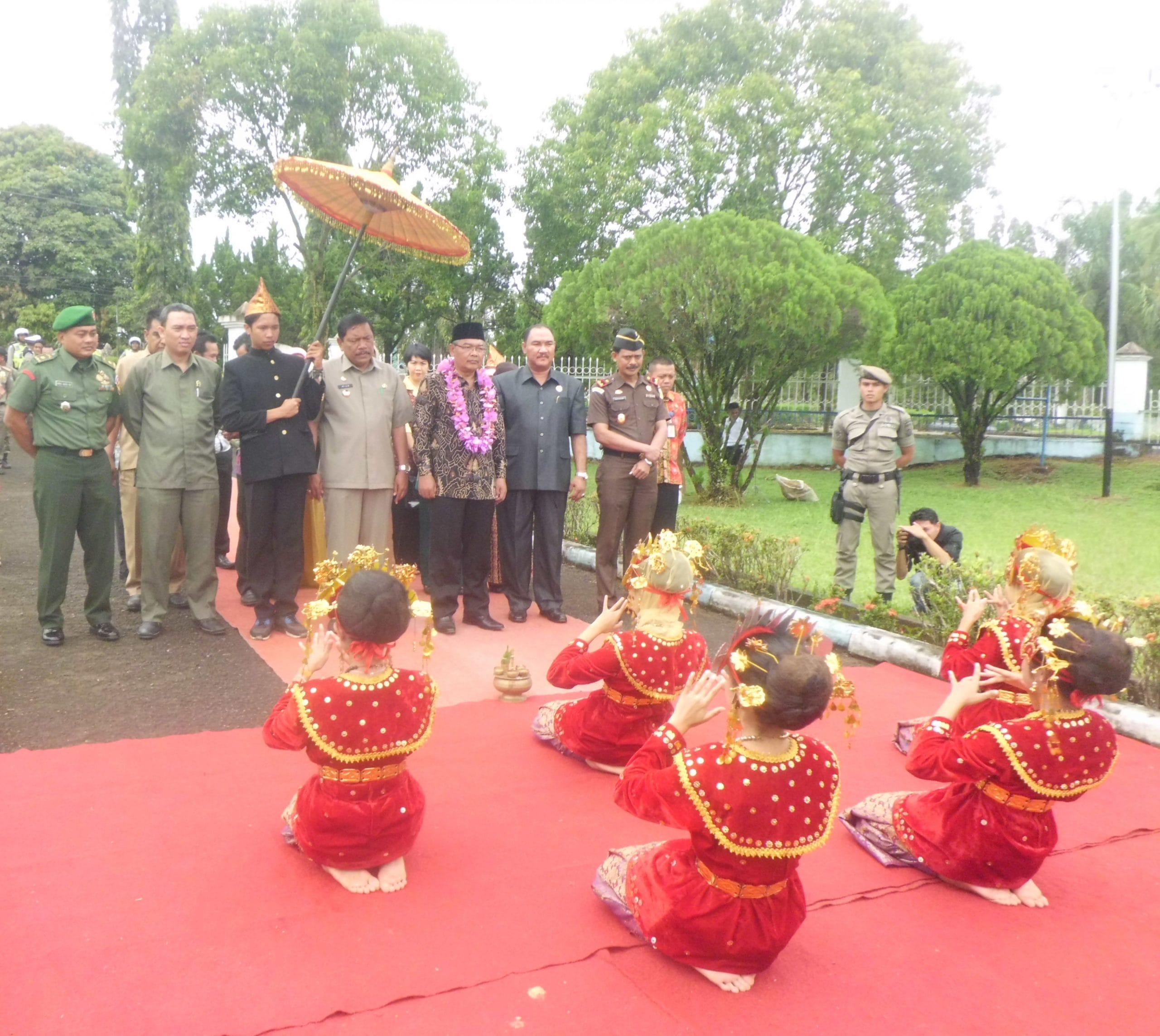Kunker DPD RI Ke Pemda BU,Di Sambut Dengan Tari Persembahan Adat Rejang 41 CIMG7105 scaled