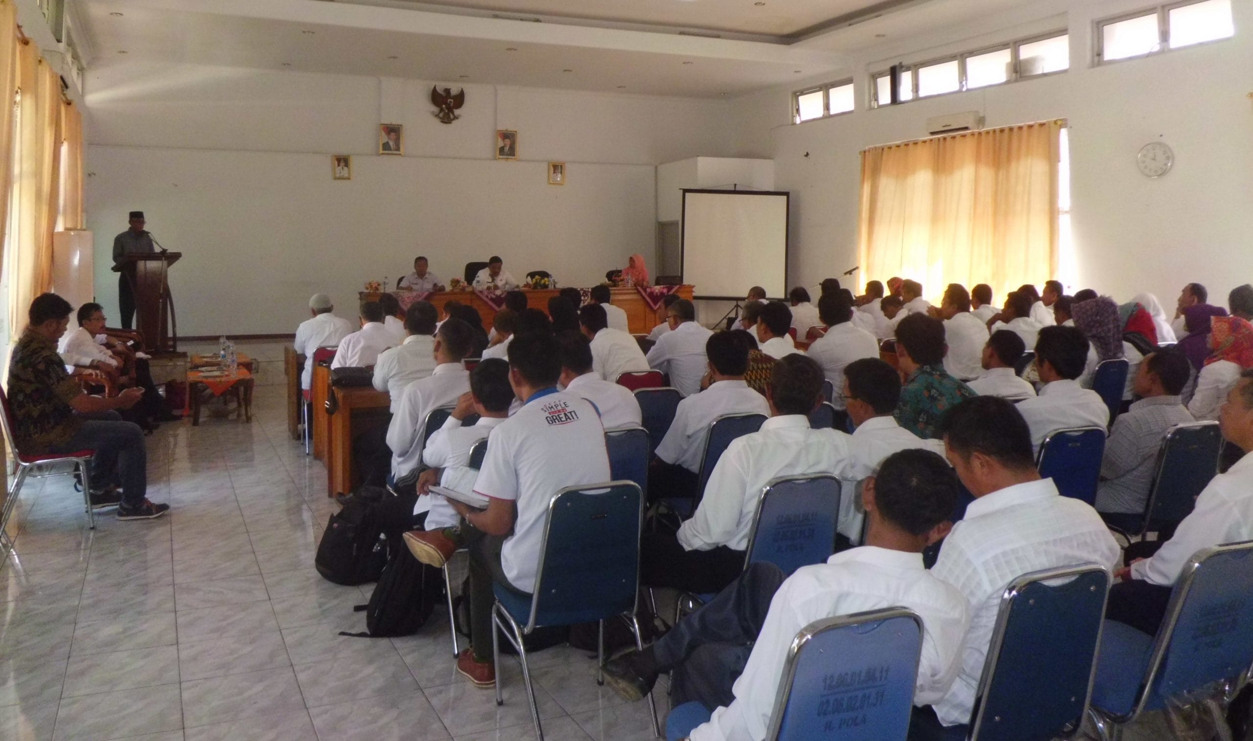 Sosialisasi AN, Bupati BU Menilai Diknas Belum Maksimal Jalankan Tugas 41 Sosialisasi Akreditasi scaled