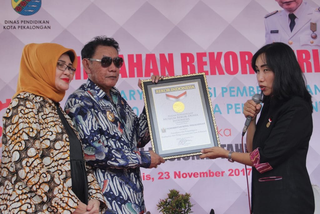 2.778 Guru Pecahkan Rekor Muri Pembuatan Alat Peraga Inovasi Terbanyak 44 guru 2