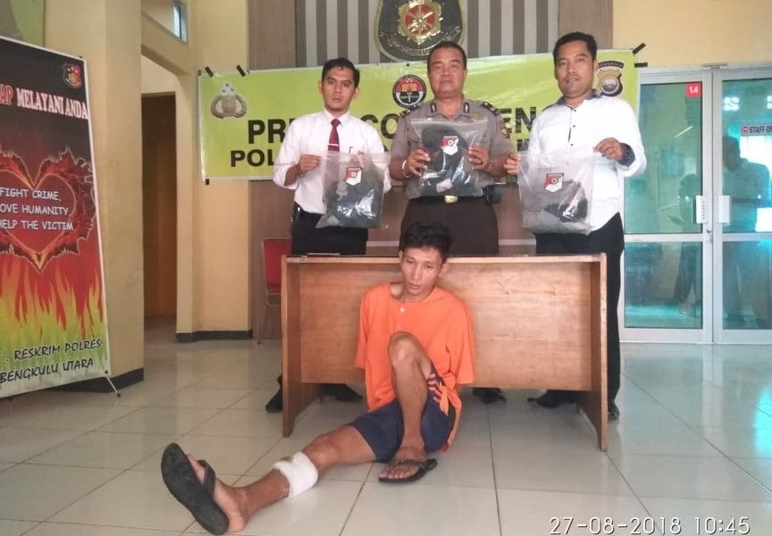 Kejam..Ayah Kandung Siksa Anaknya Hingga Meninggal 52 40233504 1449694665133852 4750638874856783872 n