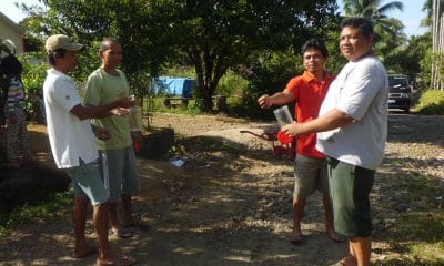 Geram Jalan Rusak, Warga Tegal Rejo Kumpulkan Koin 63 CIMG0396