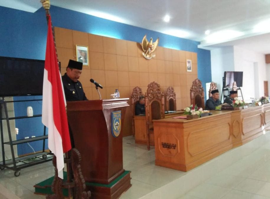 Bupati Ir.H.Mian Sampaikan Jawaban Pandangan Umum Fraksi RAPBD-P 2018 45 41947514 1753788458067362 2422952765782228992 n