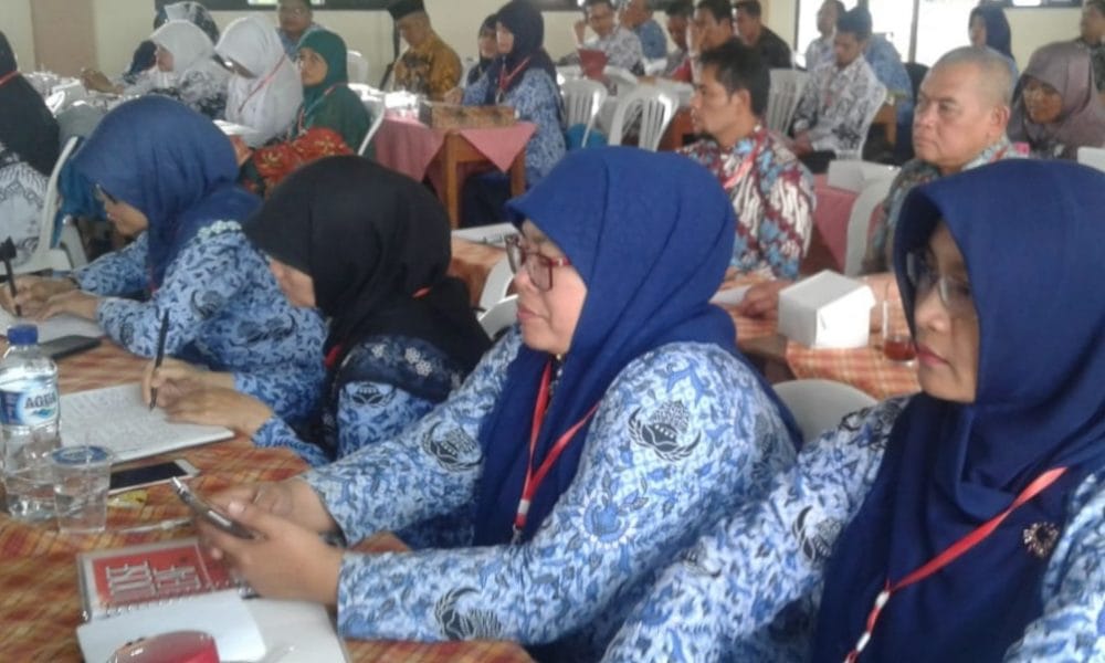 PGRI Selenggarakan Pelatihan Penulisan Bagi Guru 44 IMG 20181112 173520