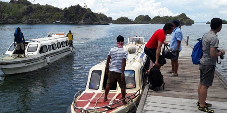 Alat Trasportasi di Kepulauan Raja Ampat Papua