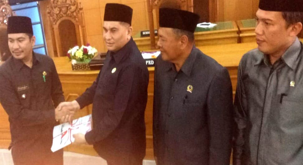 Wabup Bengkulu Utara Sampaikan LKPJ Bupati 2018 41 Wabup Bengkulu Utara Sampaikan LKPJ Bupati 2018