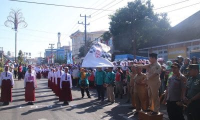 HUT RI ke-74, Bupati Rejang Lebong Buka Lomba Gerak Jalan