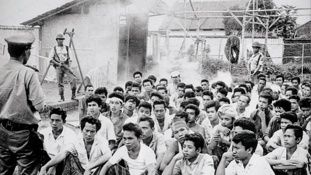 Penangkapan tertuduh PKI