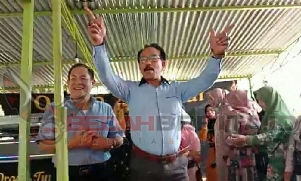 Netral? Masih Ada Oknum Camat Yang Berani Kampanyekan Calon, Video Oknum Camat SM Viral !! 44 IMG 20201018 WA0003
