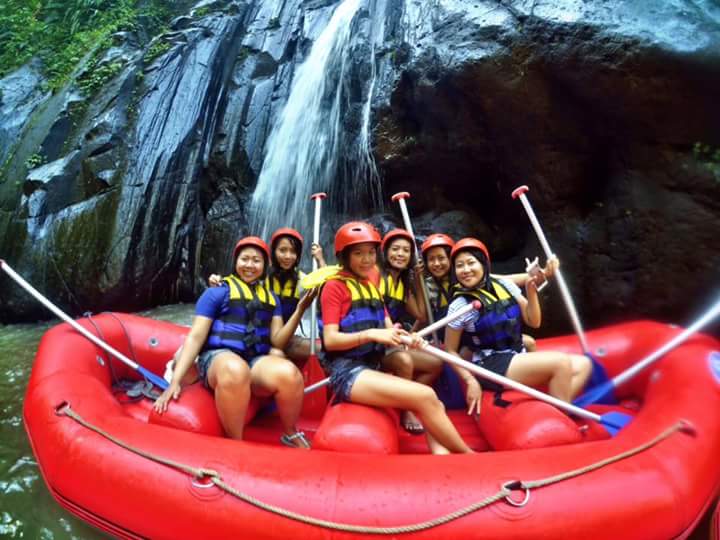 Wisata Rafting di Bali