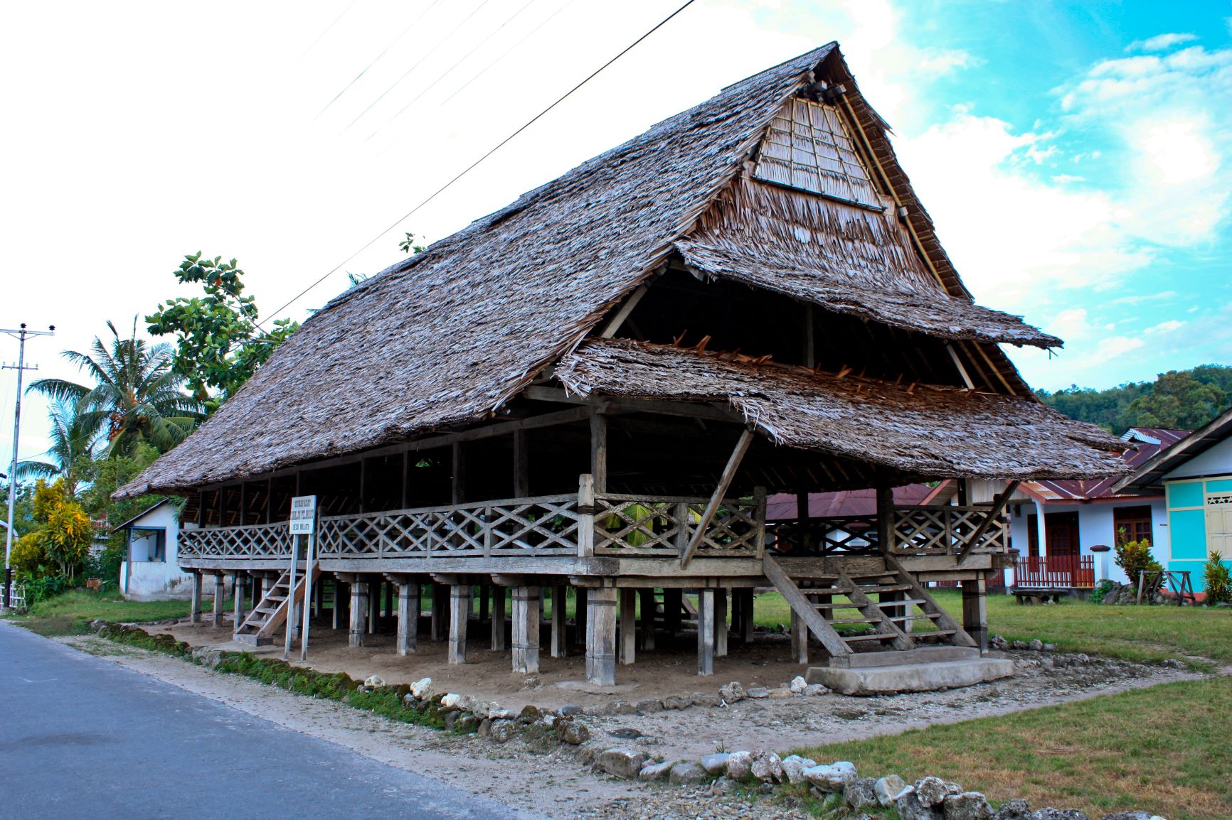 Unik! Inilah Rumah Adat Suku Ambon yang Harus Anda Tahu