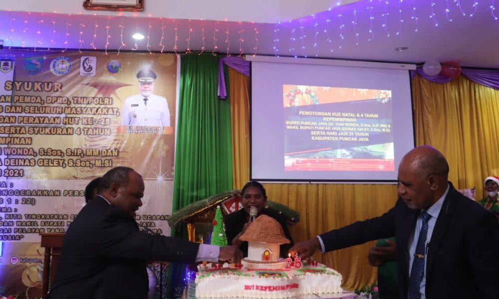 Natal Gabungan ASN, TNI-POLRI, Denominasi Gereja, Ormas, dan Masyarakat Berlangsung Penuh Hikmat