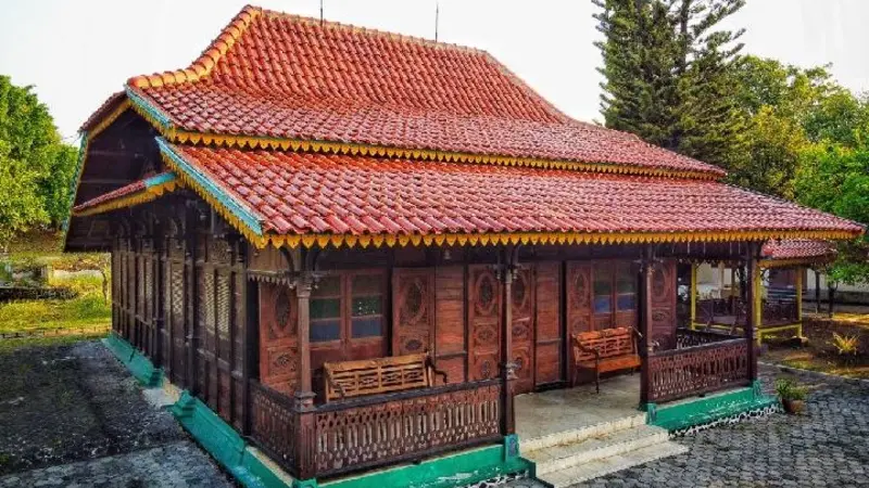 DKI Jakarta Betawi - Rumah Kebaya