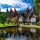 rumah adat Padang
