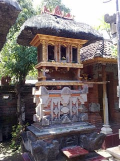 rumah adat bali