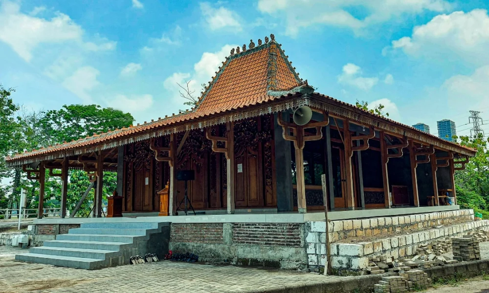 rumah adat Jawa Tengah