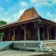 rumah adat Jawa Tengah