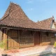 rumah adat Jawa Timur