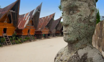 Rumah adat Sumatera Utara