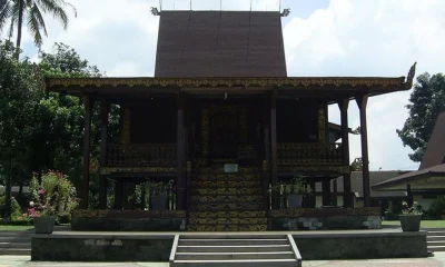 Rumah Adat Kalimantan Selatan