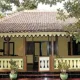rumah adat betawi