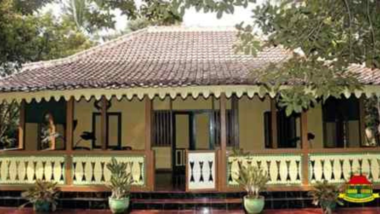 Mengenal 4 Rumah Adat Betawi: Sejarah, Ciri Khas, dan Keunikan Arsitekturnya 41 rumah adat betawi