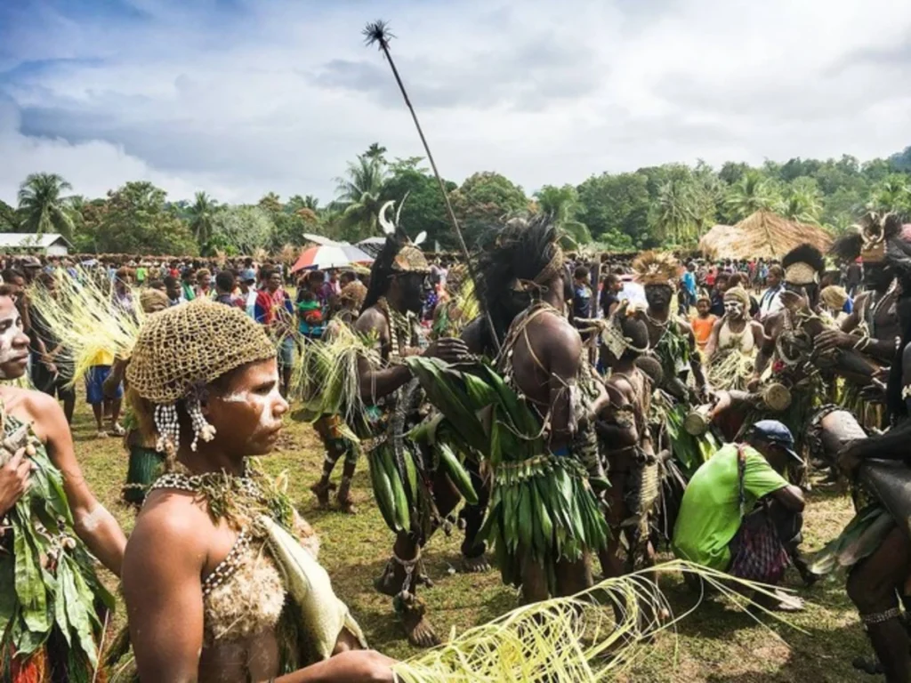 Jenis-jenis Upacara Adat Papua Tengah: Fungsi dan Pesan Moral 45 Upacara Panen papsel
