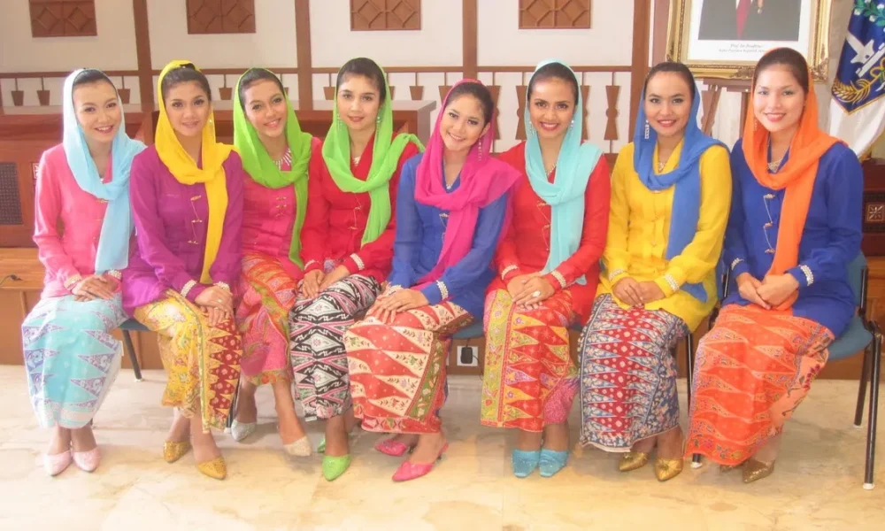pakaian adat betawi