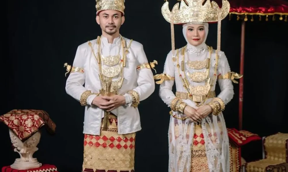 pakaian adat lampung