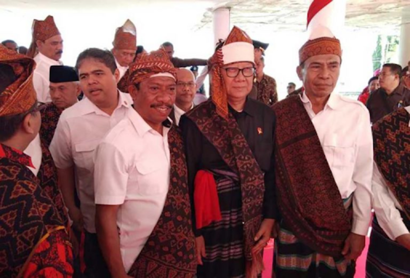 Pakaian Adat NTT: Keunikan, Makna, dan Jenis-Jenisnya 46 pakaian adat ntt 7 1