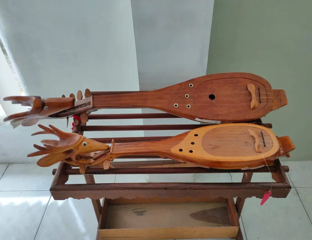 Dambus – Alat Musik Tradisional Bangka Belitung