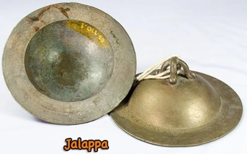 Alat Musik Tradisional Sulawesi Selatan: Gendang hingga Keso-Keso 44 alat musik tradisional sulawesi selatan