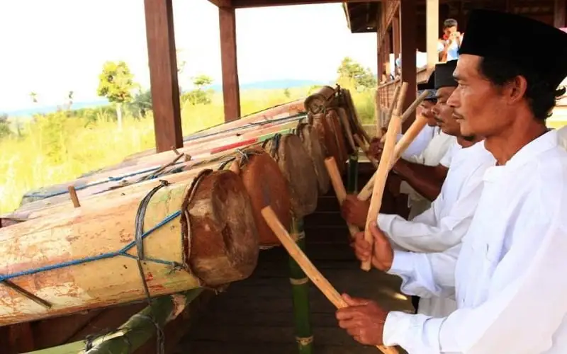 alat musik tradisional sumatera utara