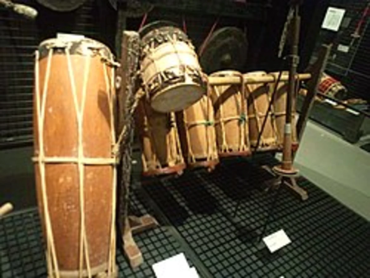 alat musik tradisional sumatera utara