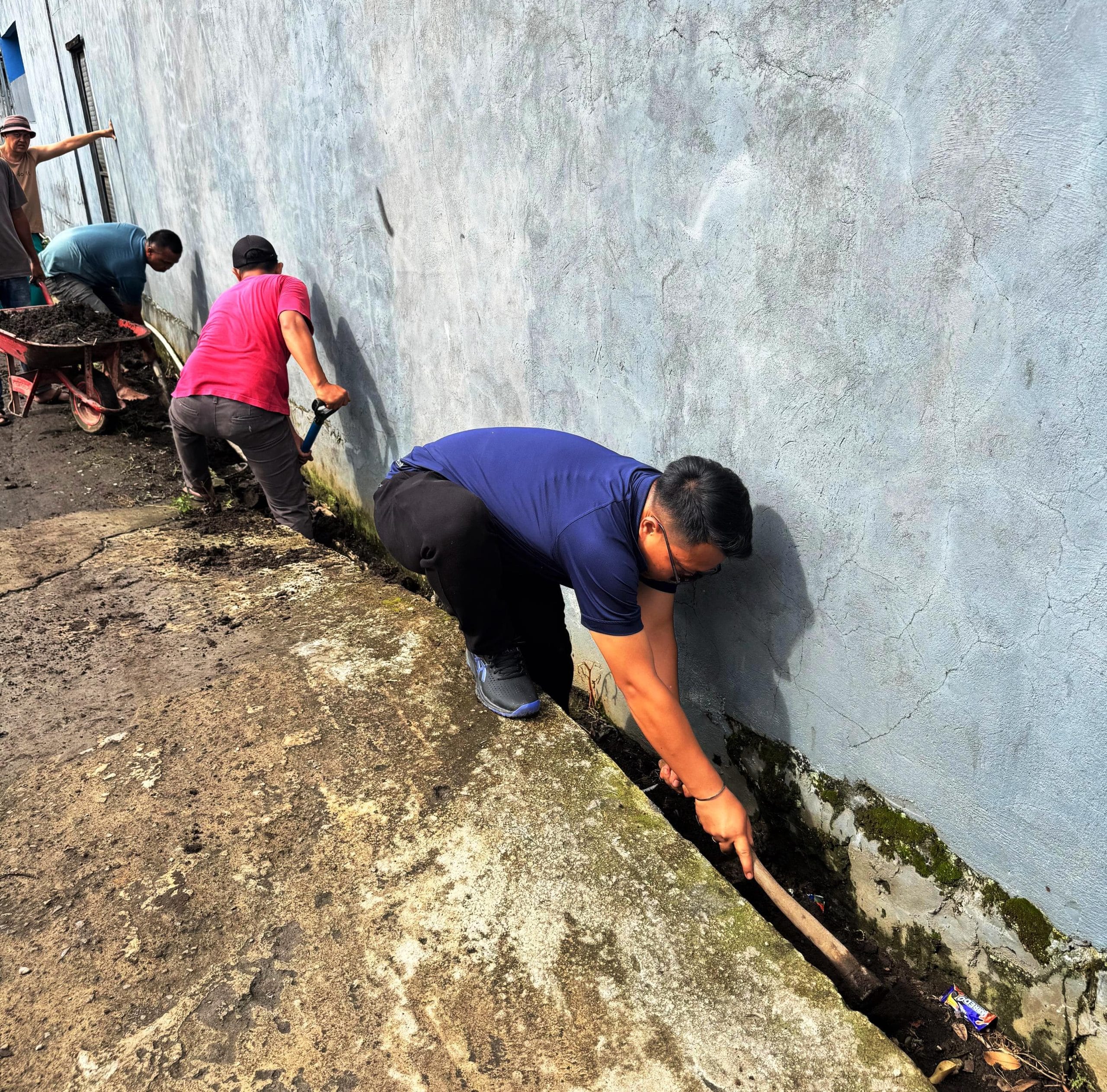 Affif: Banjir Bisa Dicegah, Asal Warga Rutin Gotong Royong Bersihkan Selokan 41 Gotong Royong